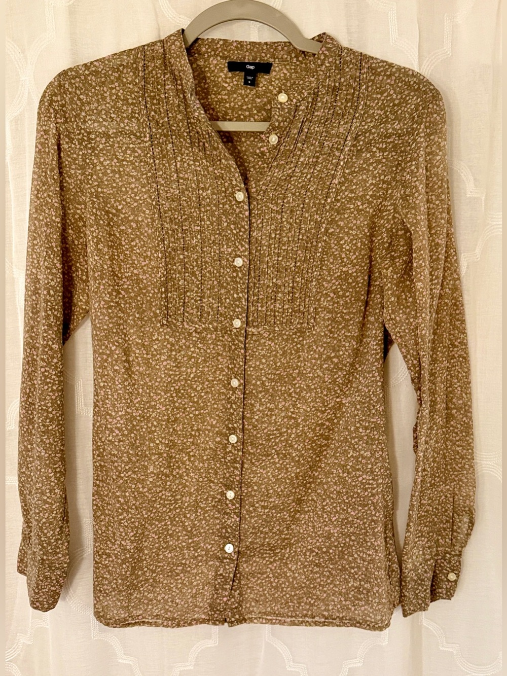 Gap Taupe Floral Semi Sheer Button Front Blouse | Size Small